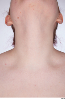 Yeva neck nude 0001.jpg